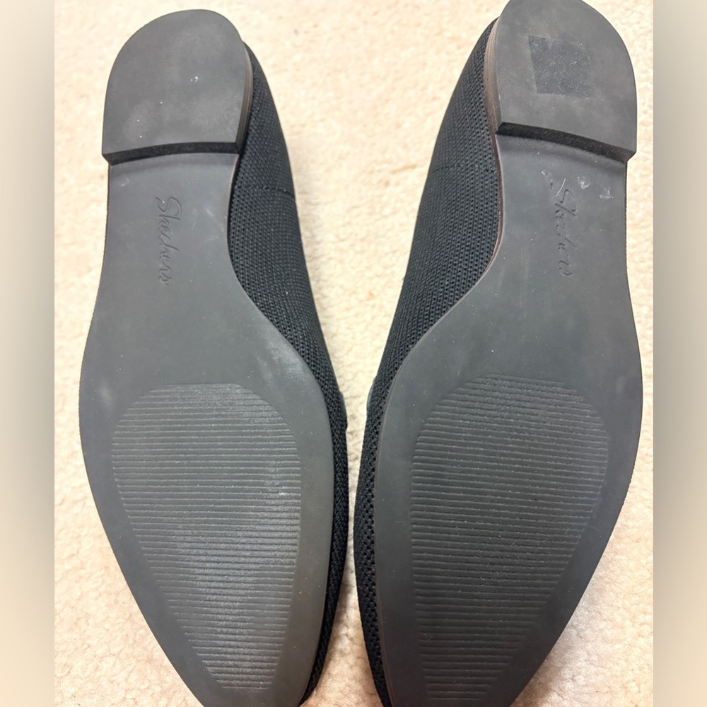 Skechers Black Loafers with Gold Accent - Picture 3 of 8